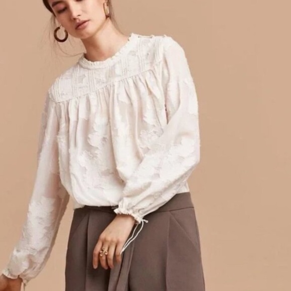 Aritzia Wilfred Lourdes Blouse - Picture 1 of 4